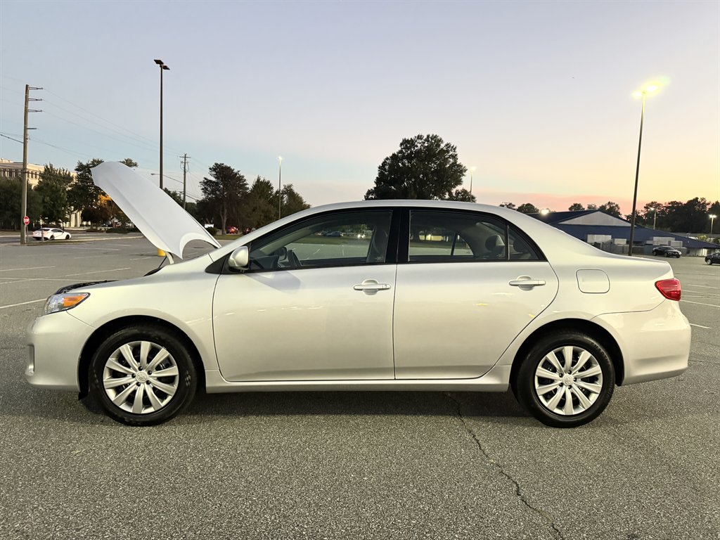 2012 Toyota Corolla LE - Photo 55