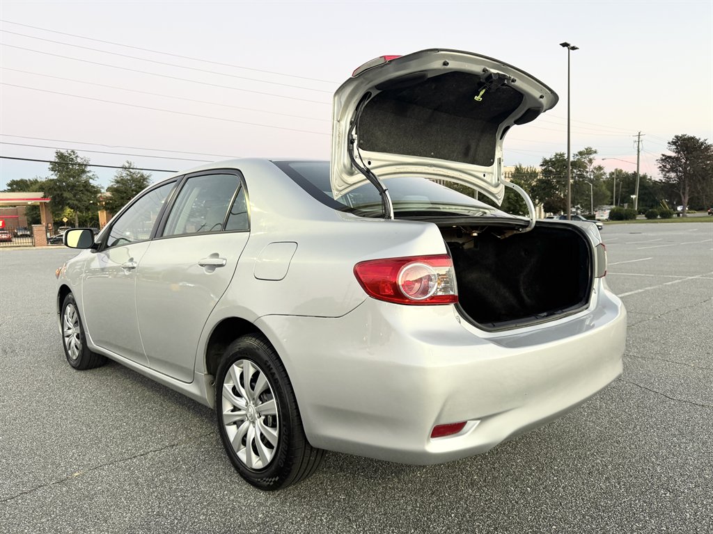 2012 Toyota Corolla LE - Photo 52
