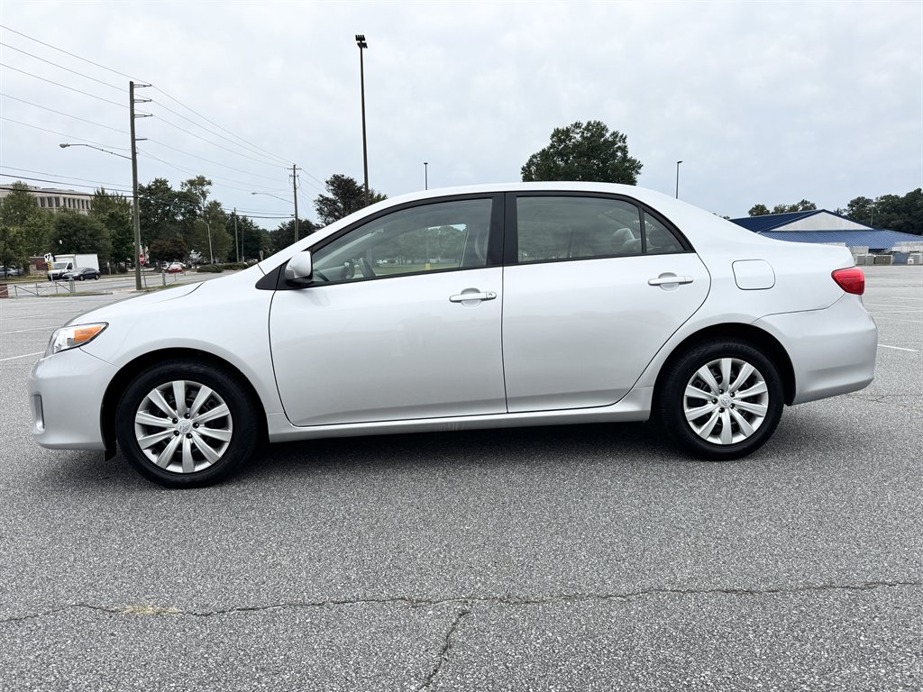 2012 Toyota Corolla LE - Photo 8