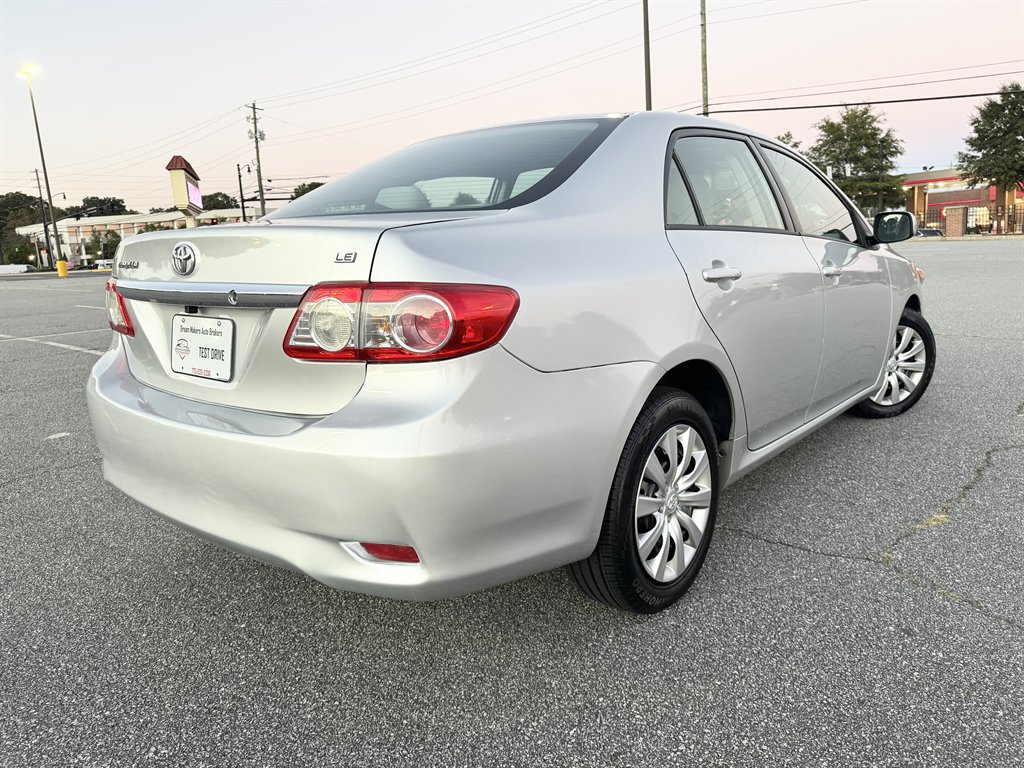 2012 Toyota Corolla LE - Photo 40