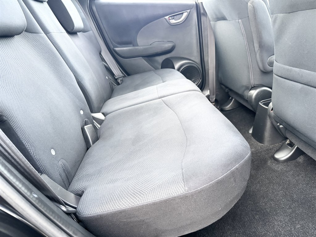 2011 Honda Fit Sport - Photo 30