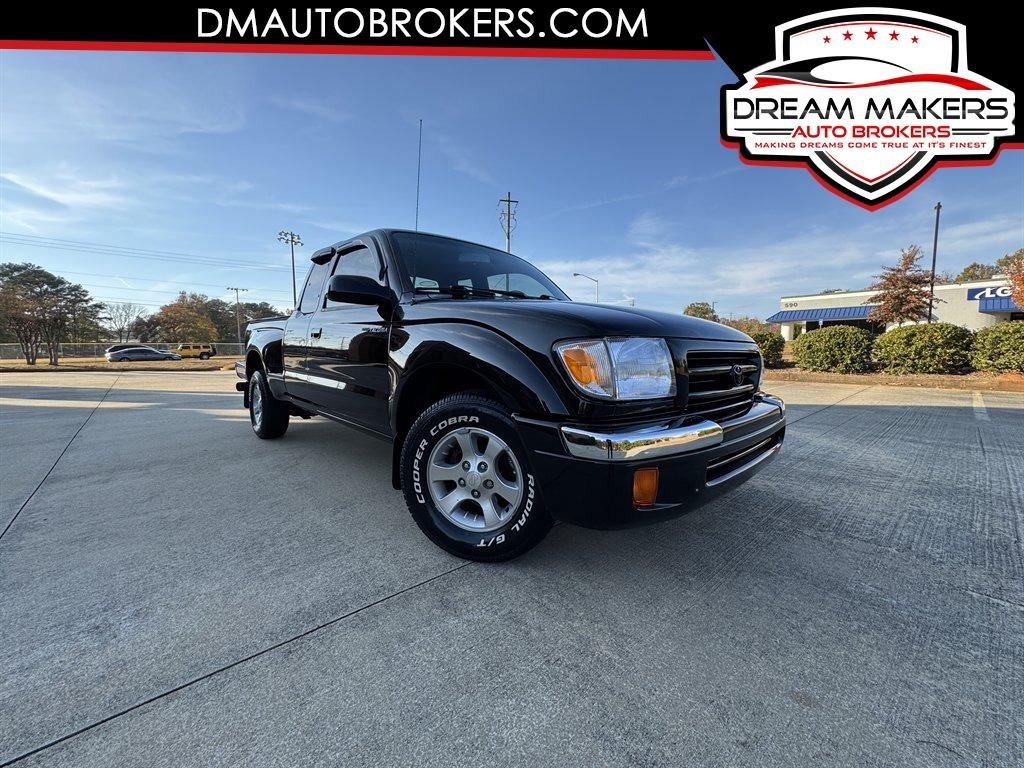 2000 Toyota Tacoma Base