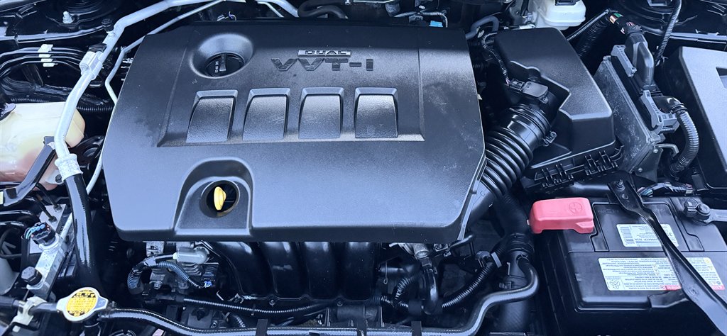 2013 Toyota Corolla LE - Photo 40