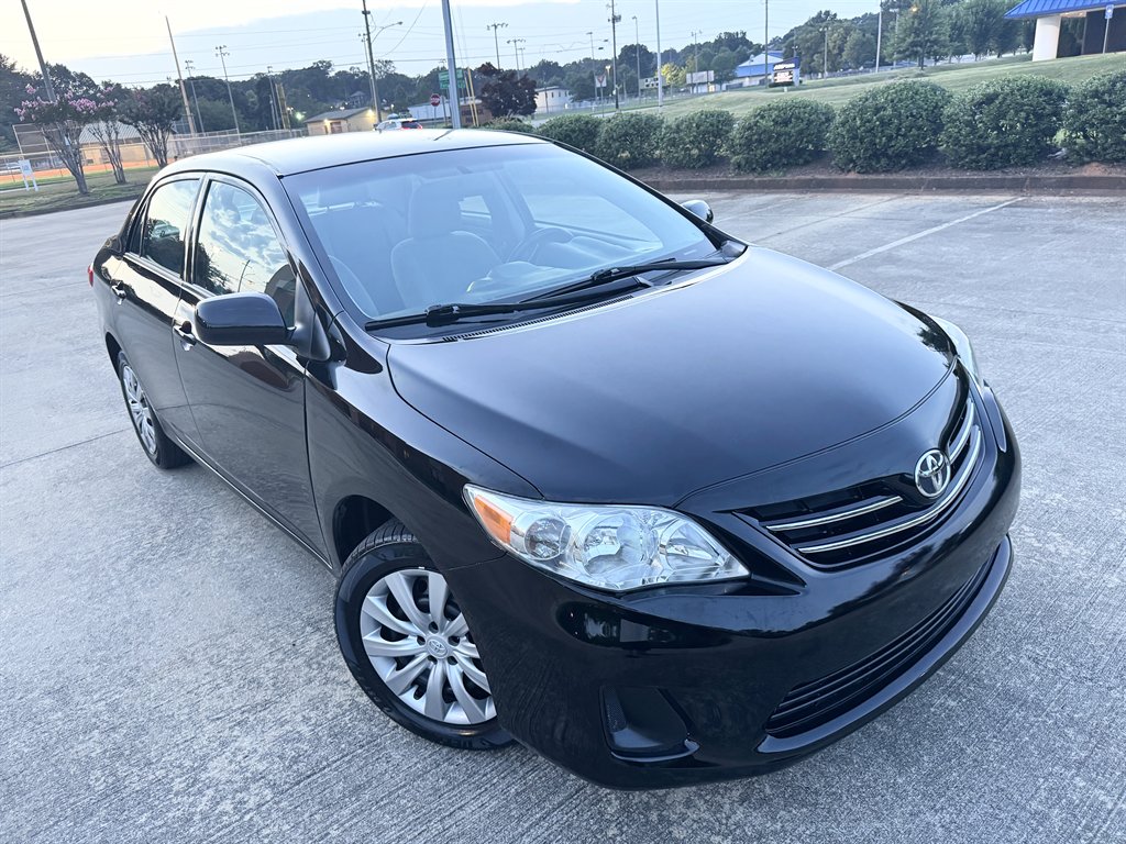 2013 Toyota Corolla LE - Photo 12