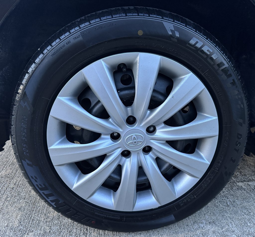 2013 Toyota Corolla LE - Photo 43