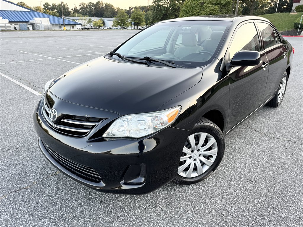 2013 Toyota Corolla LE - Photo 15