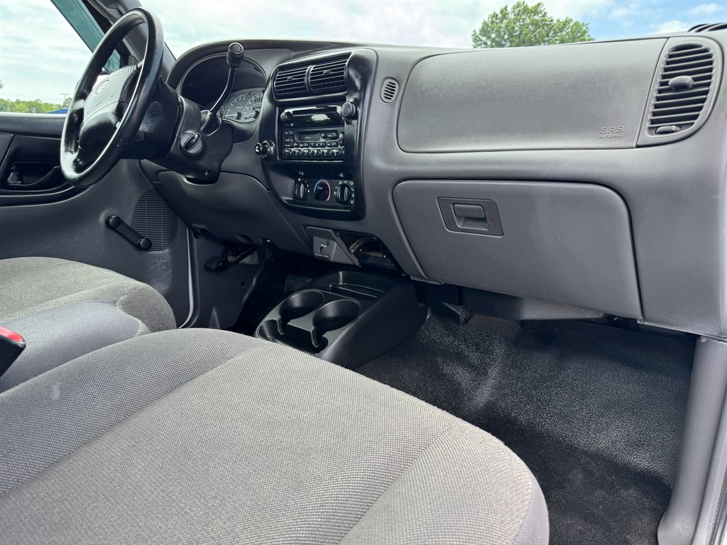 2003 Ford Ranger XL - Photo 82