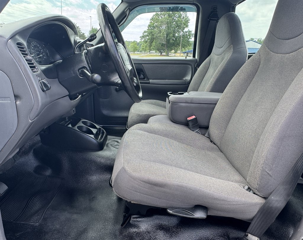 2003 Ford Ranger XL - Photo 73
